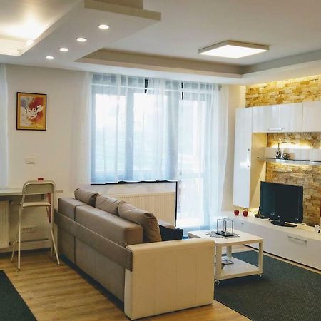 Studio 10 Buşteni Zewnętrze zdjęcie
